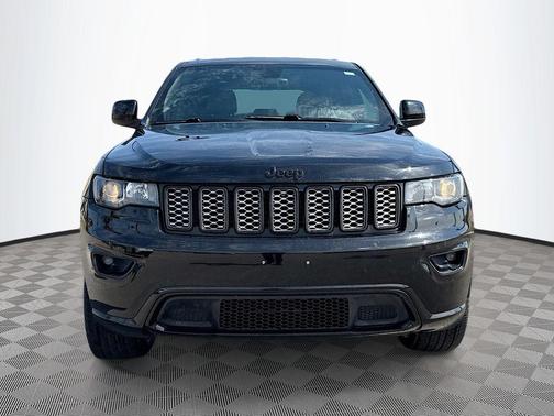 2017 Jeep Grand Cherokee Altitude