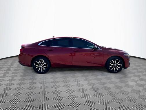 2022 Chevrolet Malibu RS