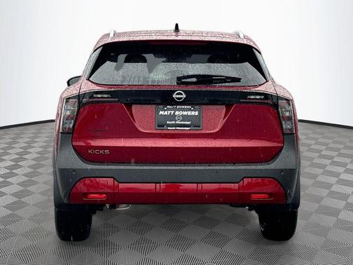 2026 Nissan Kicks SV