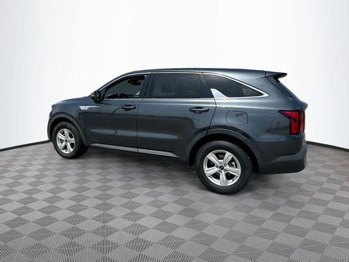 2021 Kia Sorento LX