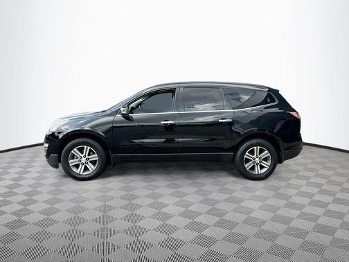 2017 Chevrolet Traverse 2LT