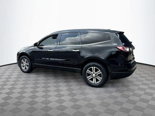 2017 Chevrolet Traverse 2LT
