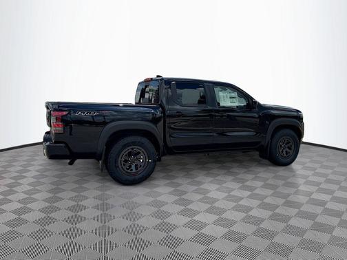 2025 Nissan Frontier PRO-X