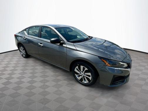 2025 Nissan Altima S