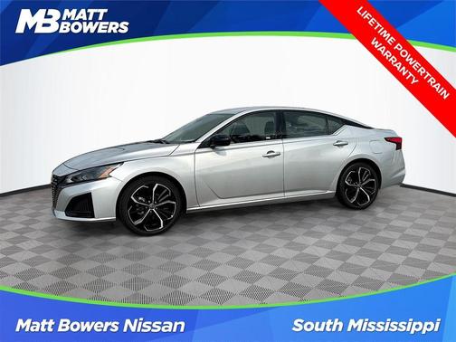 2023 Nissan Altima 2.5 SR