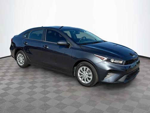 2023 Kia Forte LX