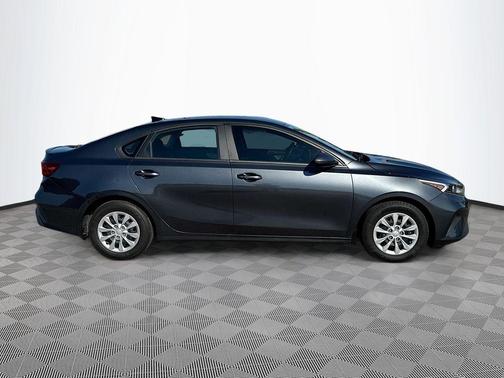 2023 Kia Forte LX
