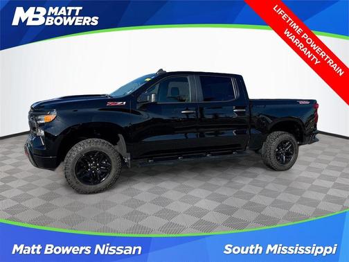 2022 Chevrolet Silverado 1500 Custom Trail Boss