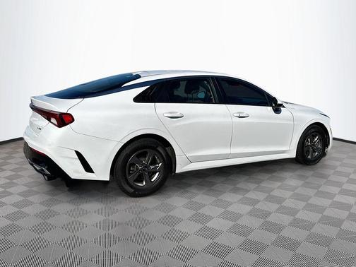 2021 Kia K5 LXS