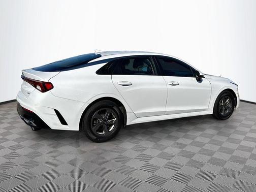 2021 Kia K5 LXS