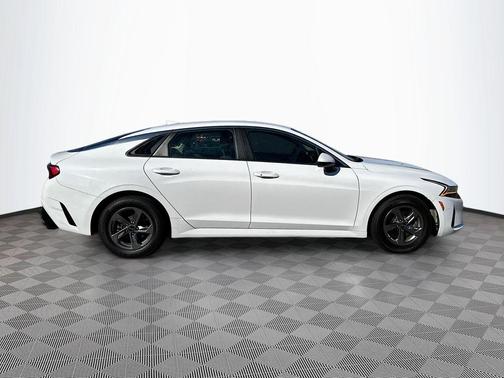 2021 Kia K5 LXS
