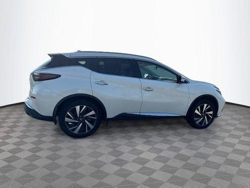 2022 Nissan Murano SL
