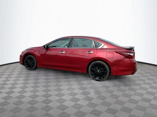 2017 Nissan Altima 2.5 SR