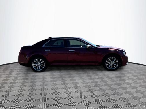 2016 Chrysler 300C Base