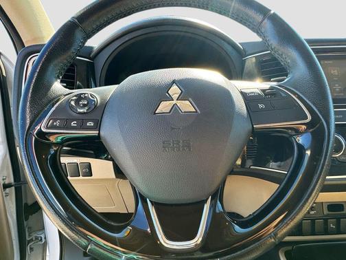 2019 Mitsubishi Outlander SEL
