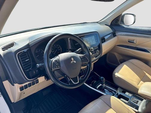 2019 Mitsubishi Outlander SEL