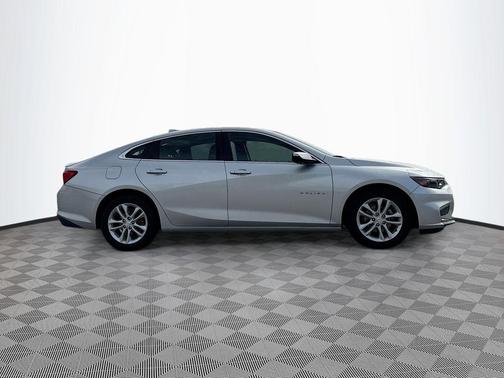 2017 Chevrolet Malibu 1LT