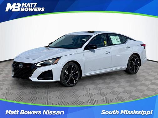2025 Nissan Altima SR