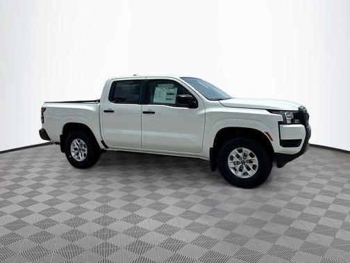 2025 Nissan Frontier S