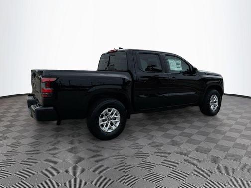 2025 Nissan Frontier S