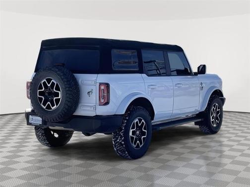 2021 Ford Bronco OUTER BANKS