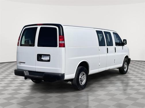 2017 Chevrolet Express 2500 Work Van