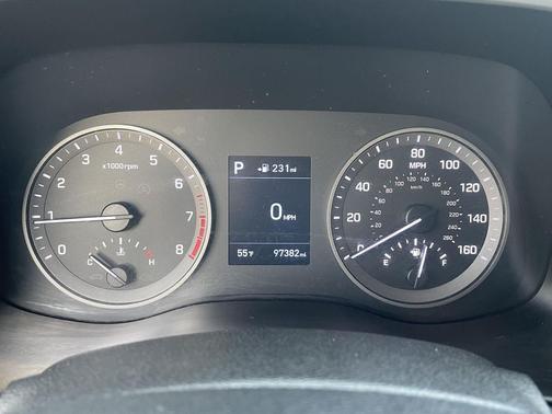 2020 Hyundai TUCSON SE