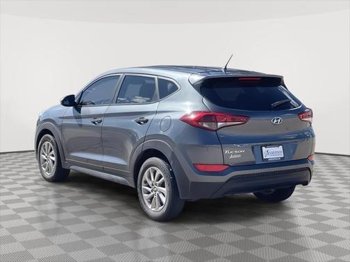2018 Hyundai TUCSON SE