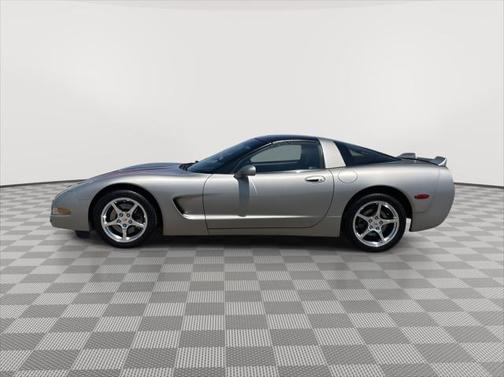 2002 Chevrolet Corvette Base
