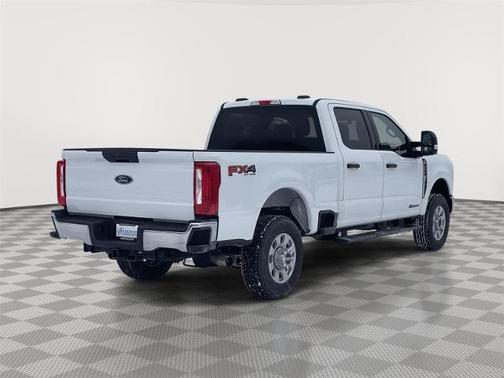 2024 Ford F-350 XLT