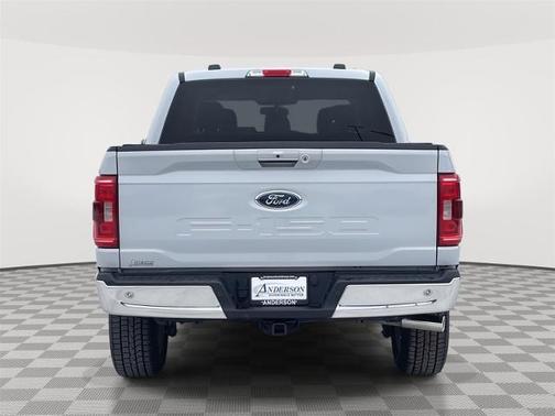 SPACE WHITE METALLIC 2022 Ford F-150 XLT