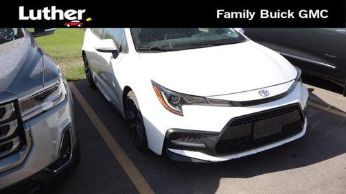 Super White 2020 Toyota Corolla SE