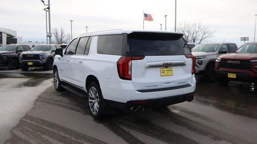 2022 GMC Yukon XL Denali