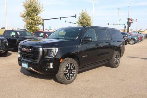 2024 GMC Yukon XL 4WD AT4