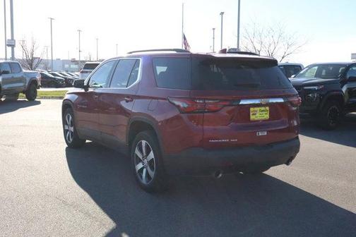 2022 Chevrolet Traverse LT Leather