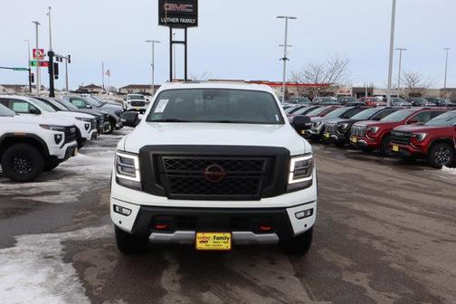 2024 Nissan Titan PRO-4X