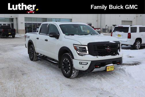 2024 Nissan Titan PRO-4X