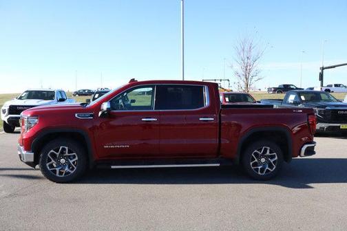 2024 GMC Sierra 1500 SLT