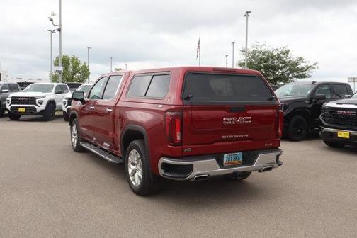 2022 GMC Sierra 1500 SLT