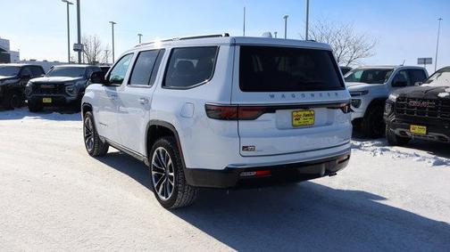 2023 Jeep Wagoneer Series III 4x4