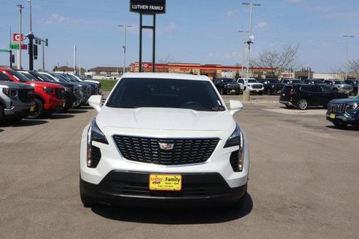 2022 Cadillac XT4 Luxury