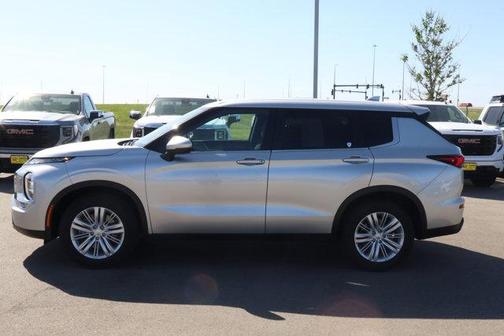 2022 Mitsubishi Outlander ES 2.5 S-AWC