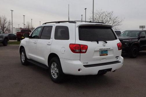 2015 Toyota Sequoia SR5