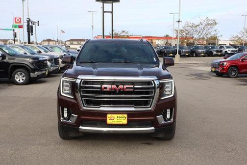 2022 GMC Yukon XL SLT