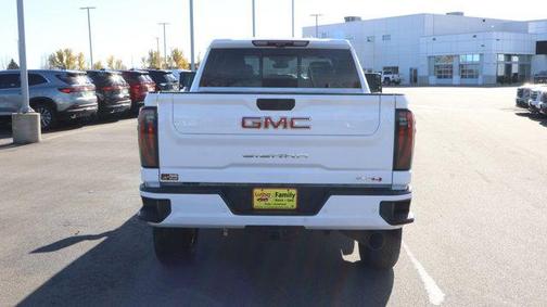 2024 GMC Sierra 2500 AT4