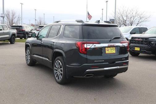 2021 GMC Acadia Denali