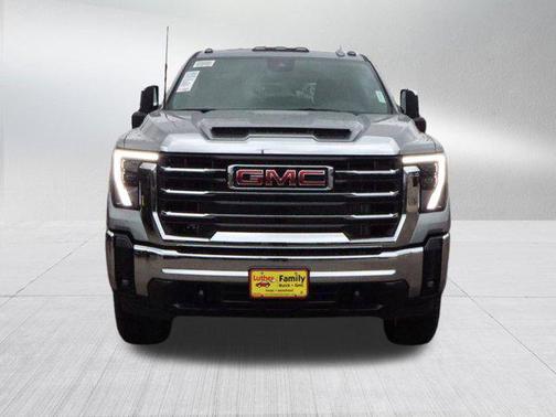 2026 GMC Sierra 3500 SLT