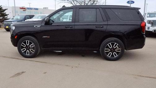 2021 GMC Yukon 4WD AT4