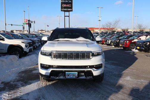 2022 Jeep Grand Wagoneer Series III 4x4