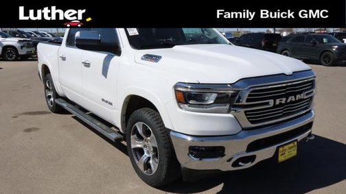 Bright White Clearcoat 2022 RAM 1500 Laramie